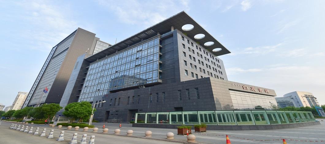 公司承建的浙江溫州電信大樓工程榮獲兩項(xiàng)（土建、安裝）中國(guó)建設(shè)工程魯班獎(jiǎng)